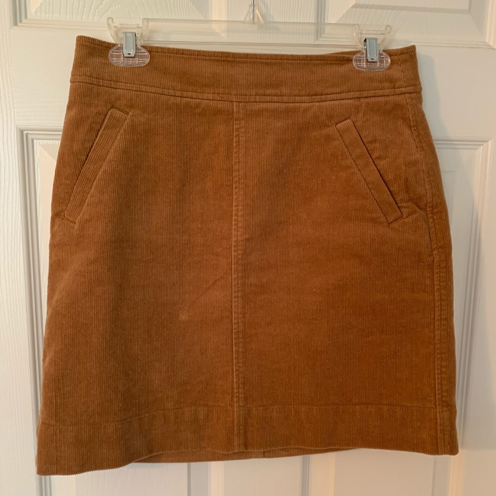 Corduroy skirt